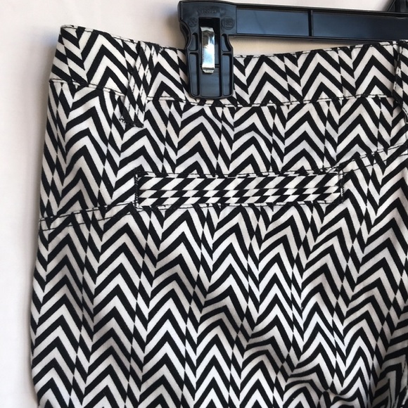 Volcom black and white Chevron pattern pants, 11 - Picture 11 of 16